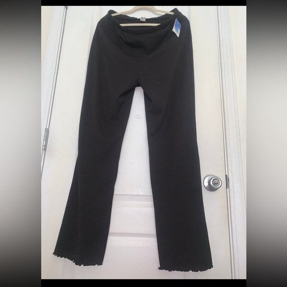 LEGGINGS RUFFLE BOTTOM -ABOUND - Picture 2 of 2